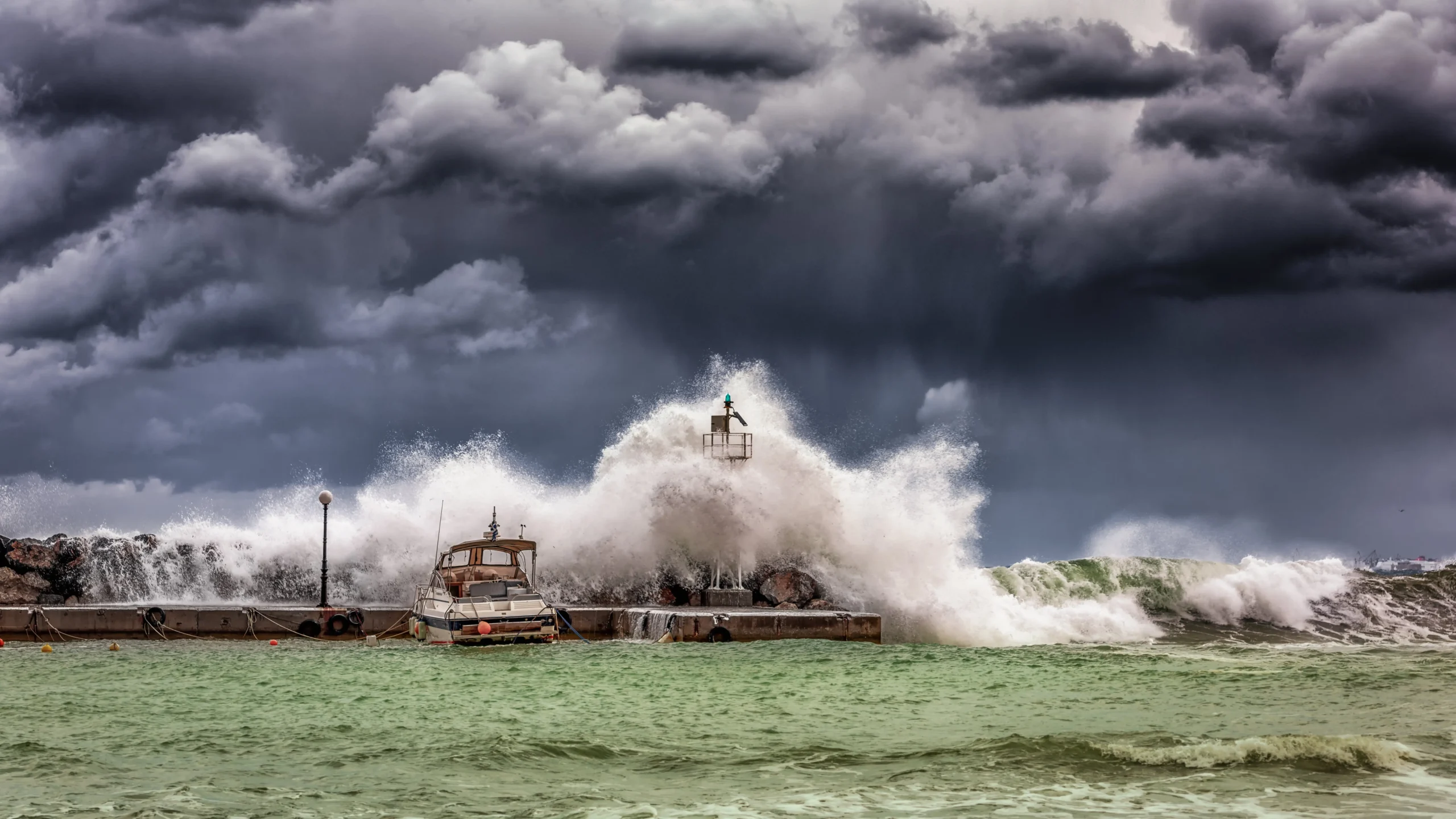 Marmara Denizi'nde Tsunami Tehlikesi